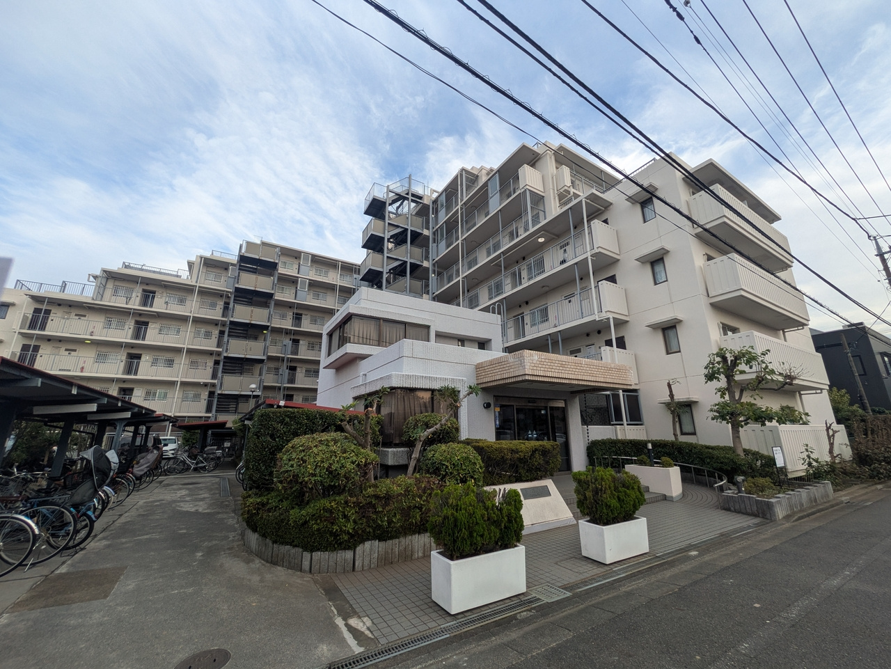 グリーンパーク西川口スカイハイツの外観
