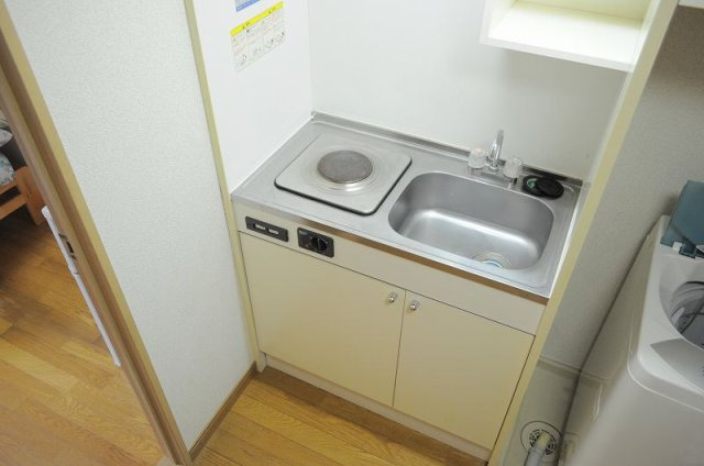 レオパレスウェストコートのキッチン|※写真と現状が異なる場合は現状を優先