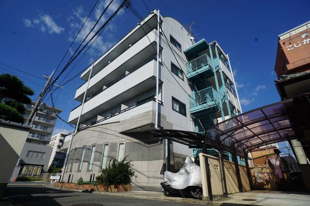 カネダマンションの外観