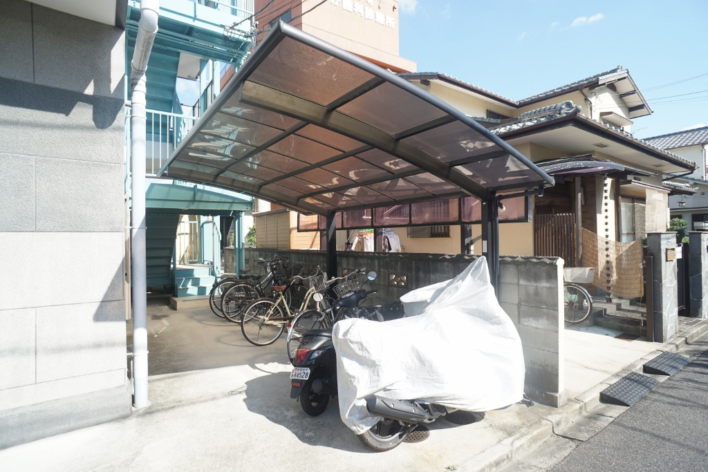 カネダマンションの駐車場
