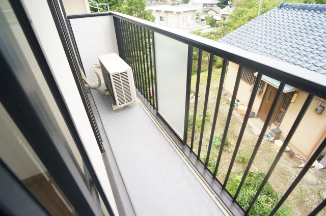 フローラ東坂のバルコニー
