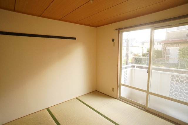 サンハイツ宝来の和室