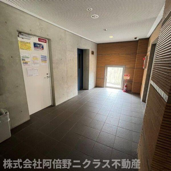 Elfer天王寺のロビー