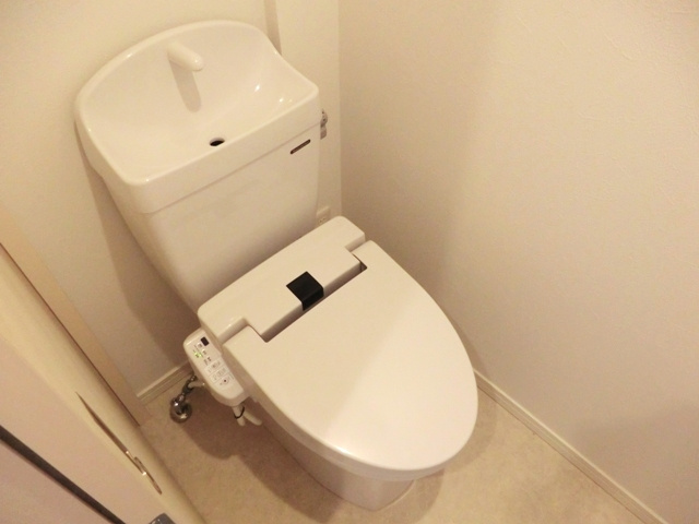 ミハス浦和のトイレ|★トイレ画像・温水洗浄便座付き★