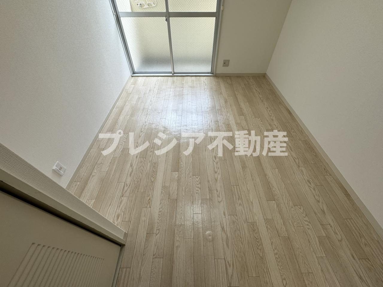 ロイヤルメゾン甲子園口Vの玄関
