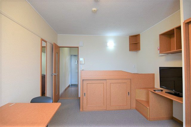 レオパレスＬａ　Ｖｉｓｔａの居間・リビング|現状優先となります。