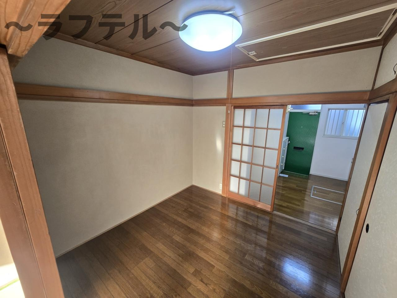 所沢市大字荒幡のアパートの居間・リビング|別部屋イメージ写真