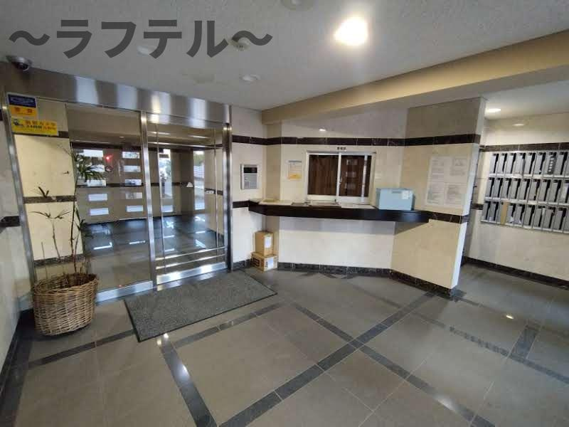 セントランド所沢のエントランス