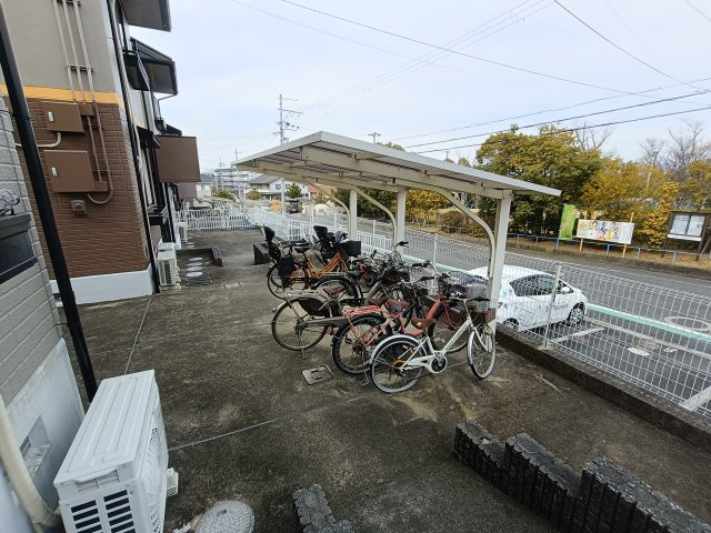 セジュール高の原Ｆのその他共用部分|駐輪場はこちら