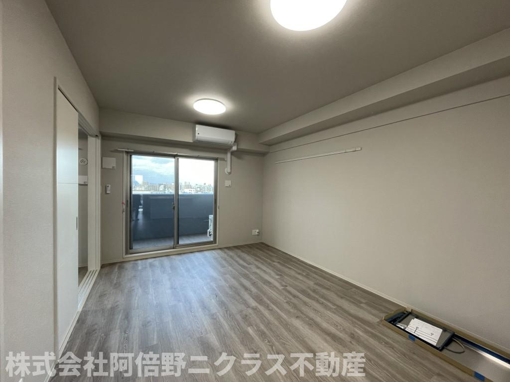 セイワパレス美章園駅前の居間・リビング