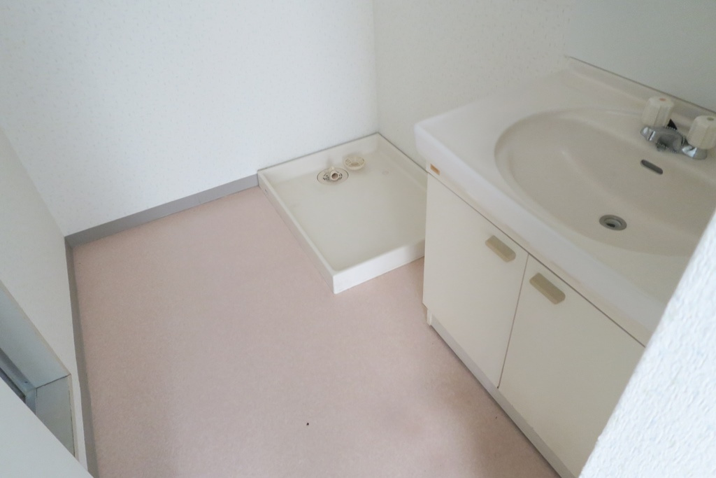 リヴェール川口の洗面所|参考写真となります。