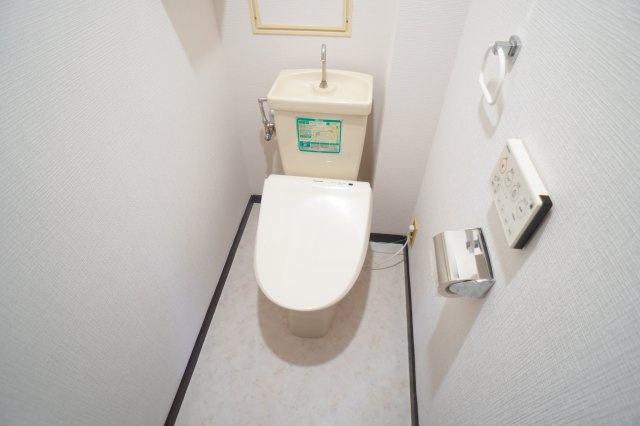 サンマンション新大宮のトイレ