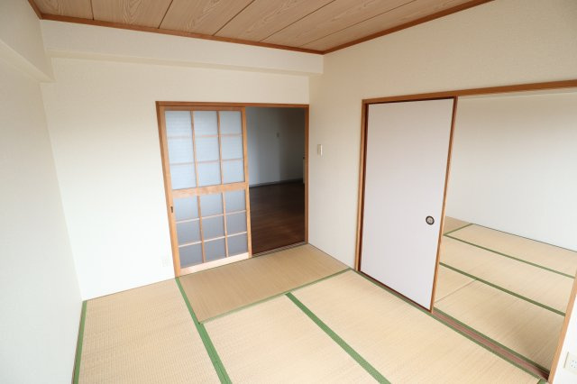 第６サンコウヒルズ南館の和室