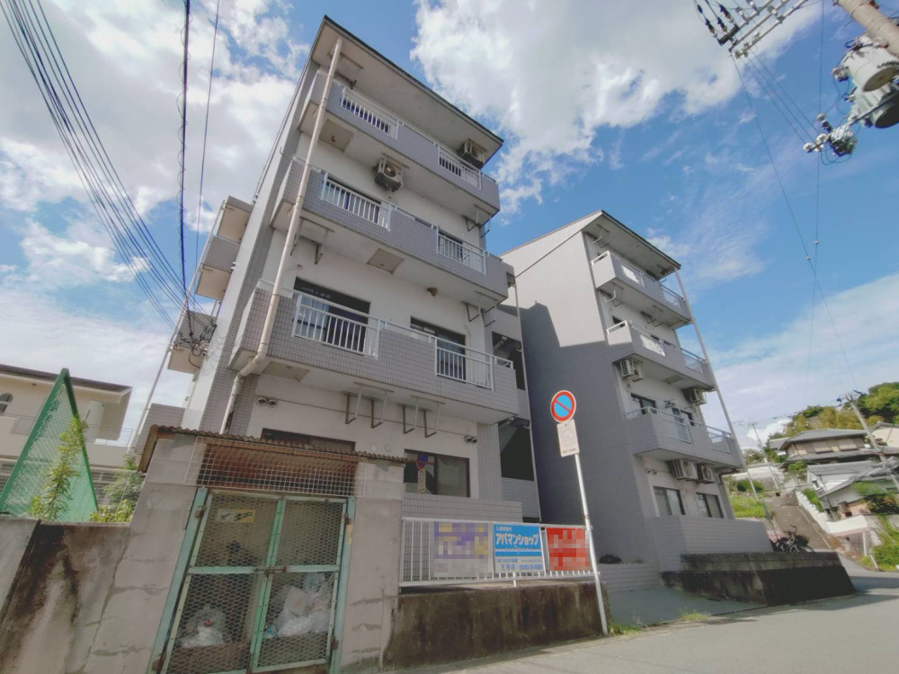 ヤマセン２番館の外観
