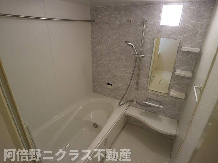 レジデンス今川の浴室