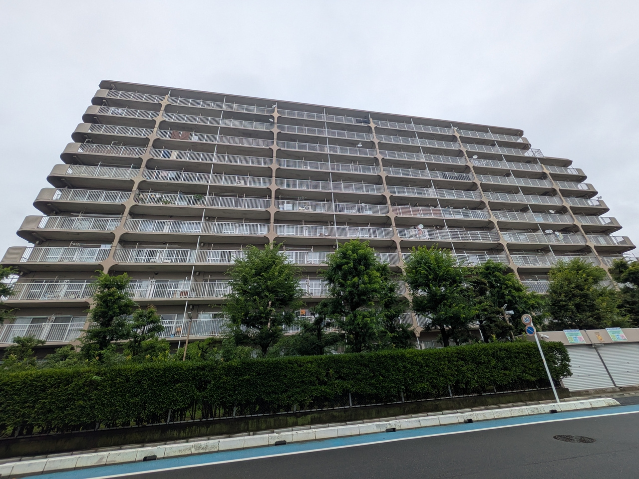戸田第一スカイハイツの外観