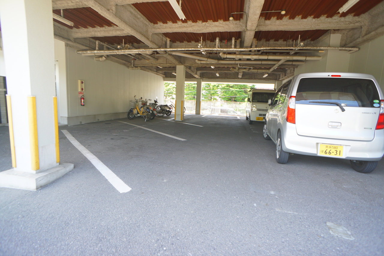 ＣＡＲＫの駐車場
