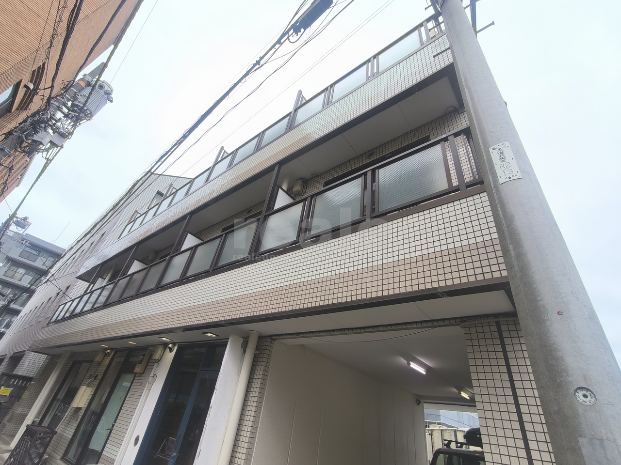 武蔵野市吉祥寺南町１丁目の賃貸マンションの外観
