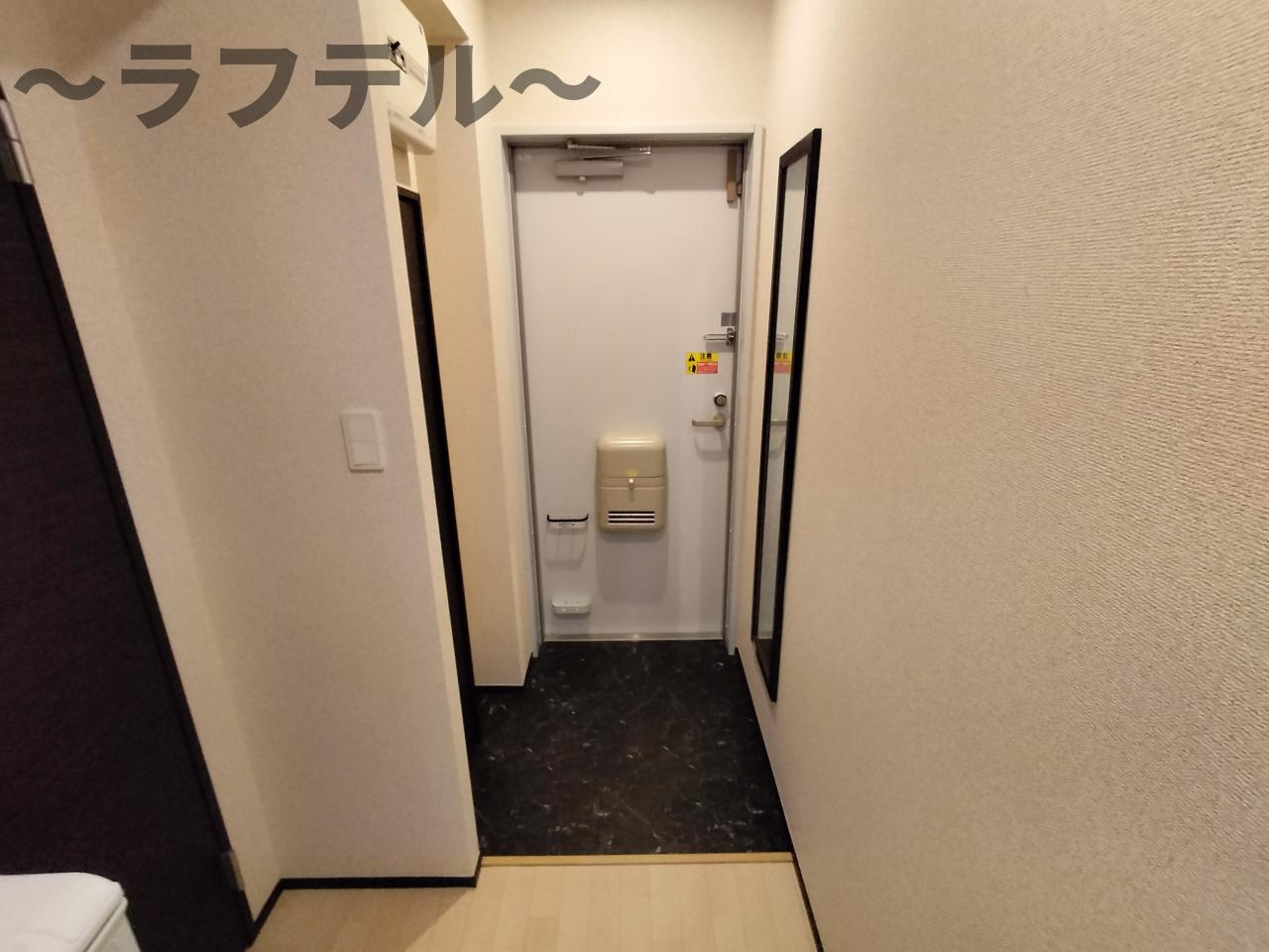 クレイノレインボー上竹Ⅱの玄関|別部屋イメージ写真
