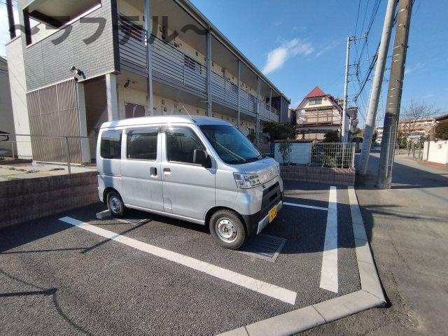 クレイノレインボー上竹Ⅱの駐車場
