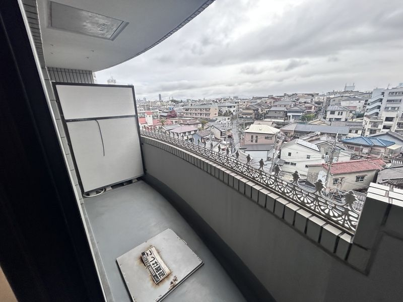 ラフィーヌ帝塚山のバルコニー