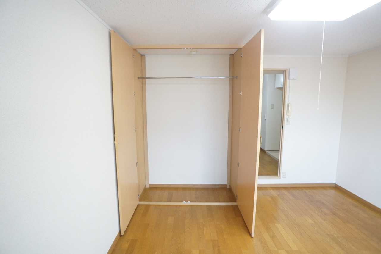 レオパレス冨田の収納