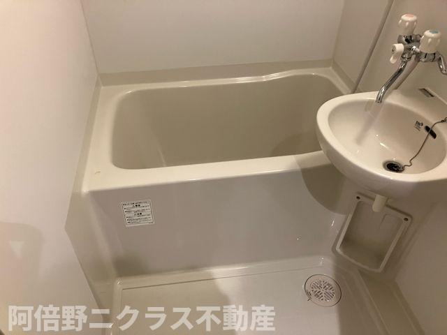 K-eastビルの浴室