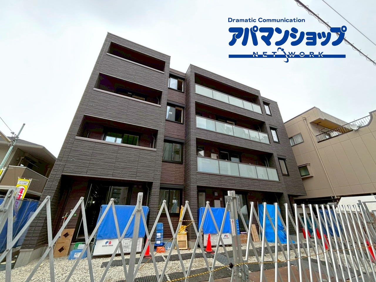シャーメゾンアイメールの外観