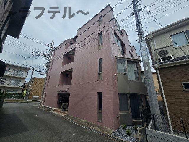STRAWBERRY　CUBEの外観