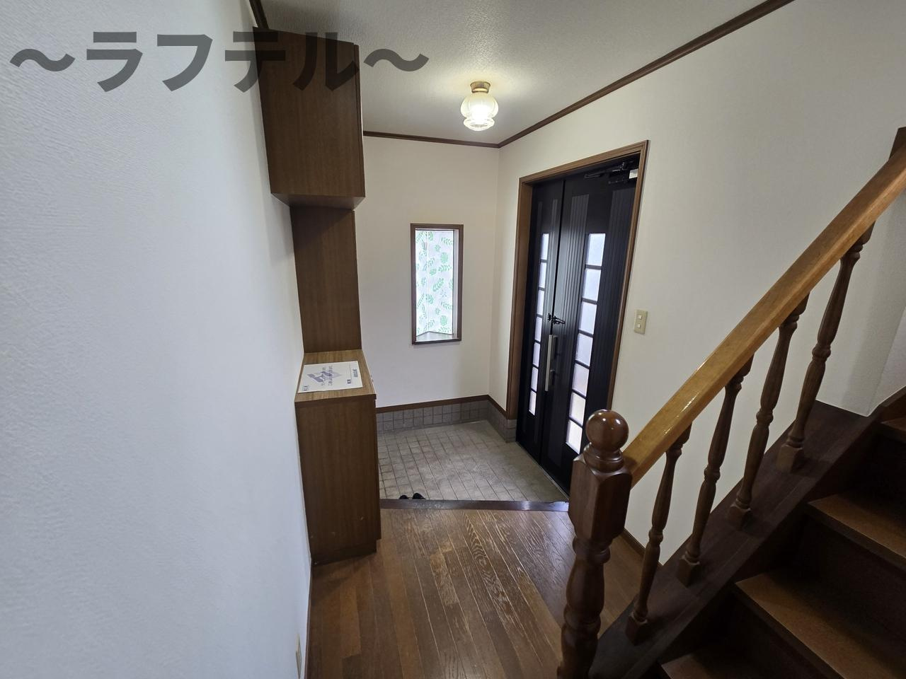 牛沼岩田邸貸家の内装