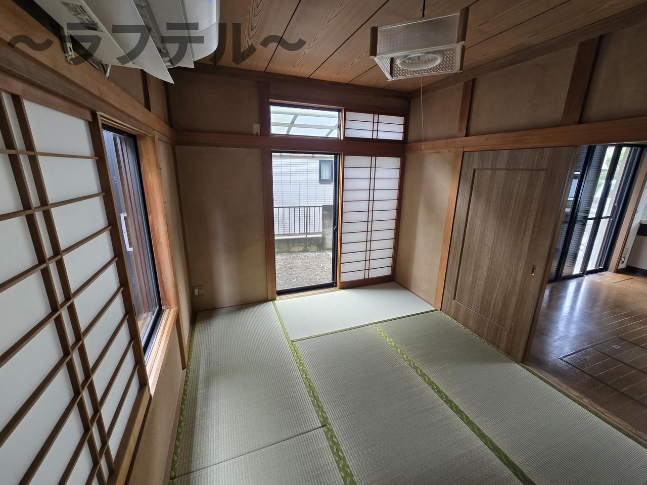 牛沼岩田邸貸家の和室