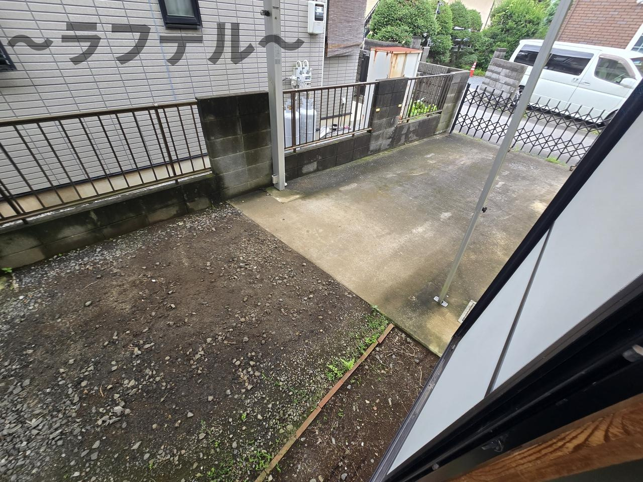 牛沼岩田邸貸家の庭