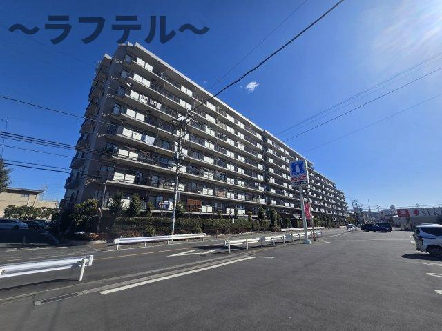 エステスクエア新所沢の外観