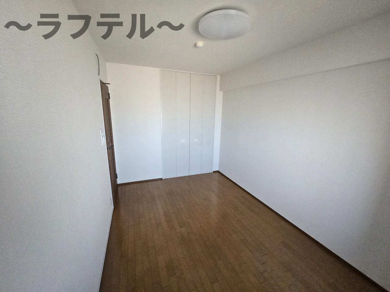 エステスクエア新所沢の洋室