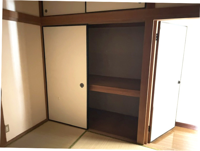 瀬ケ崎戸建の収納