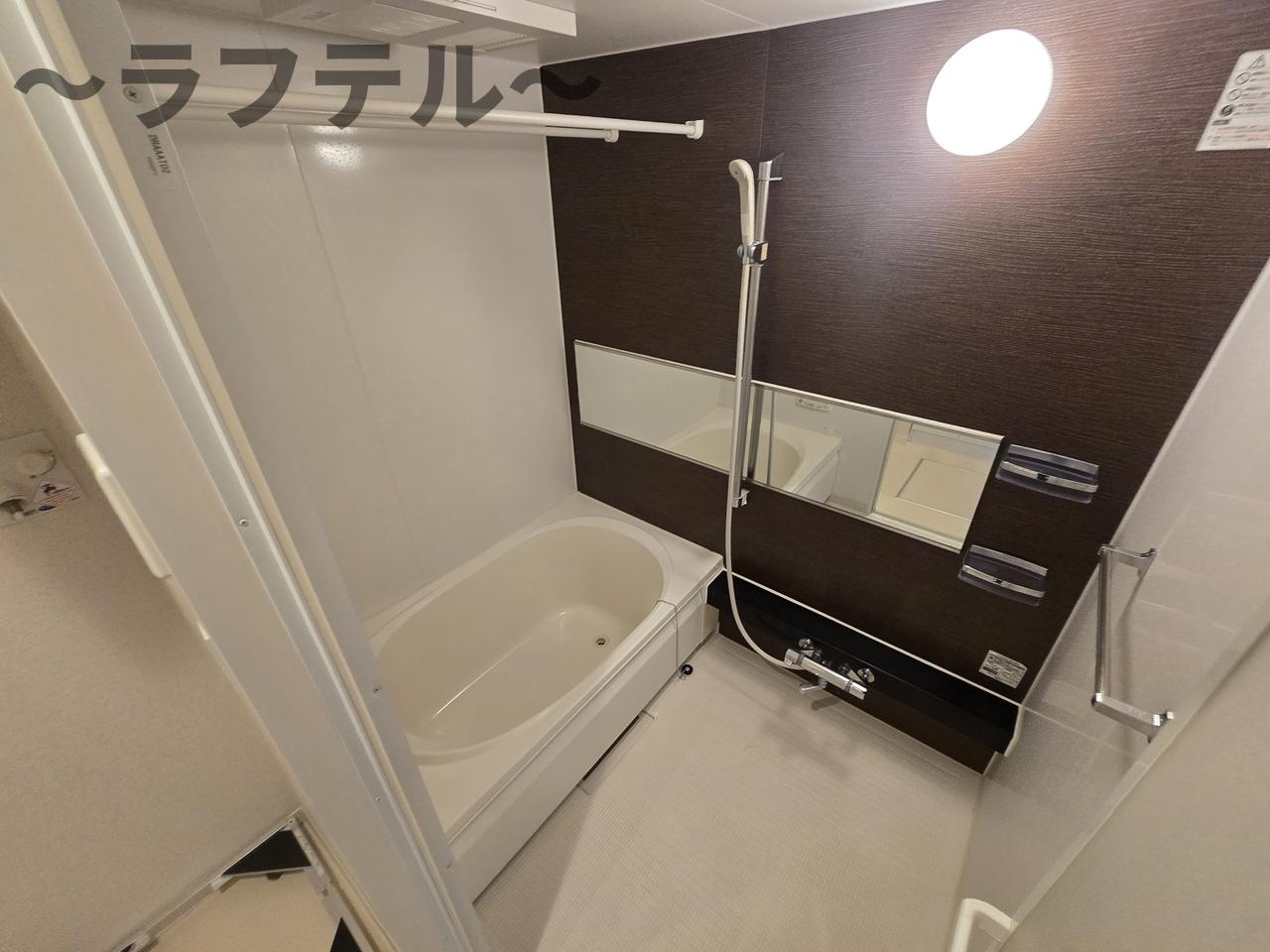 ＳＯＬＥＩＬ新所沢の浴室