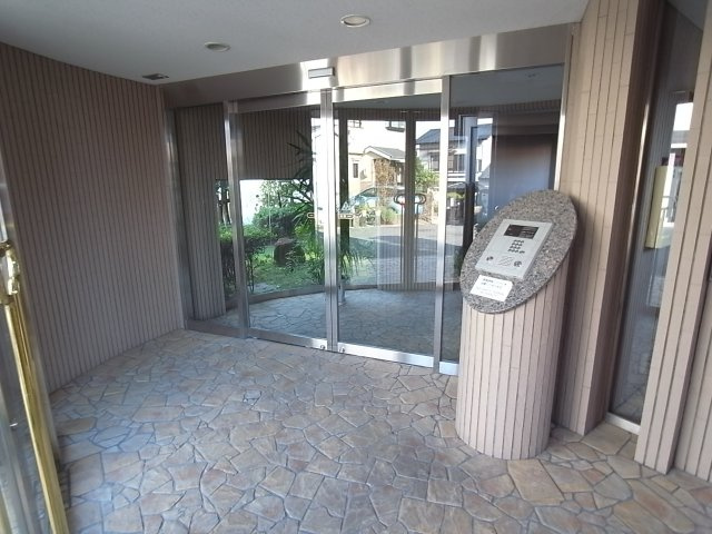プライムガーデンのエントランス
