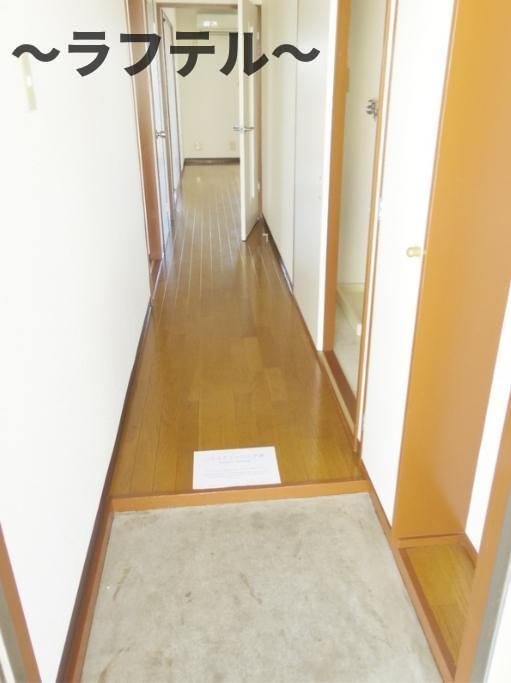 シャンポール狭山の玄関|別部屋イメージ写真