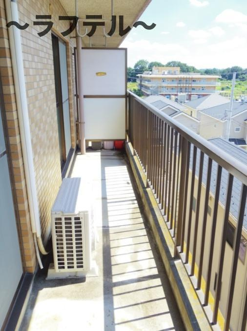 シャンポール狭山のバルコニー|別部屋イメージ写真