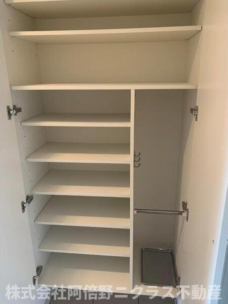 ドゥーエ森ノ宮のその他|内装は別部屋の参考写真です。