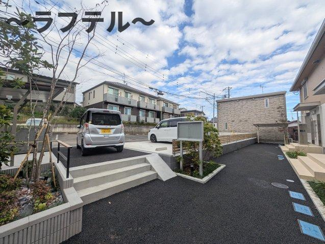 カメリアⅡの周辺