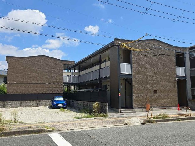 レオパレスグリューナーの外観