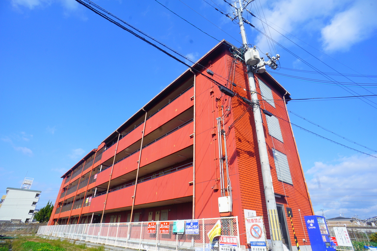 ジュネス新大宮の外観