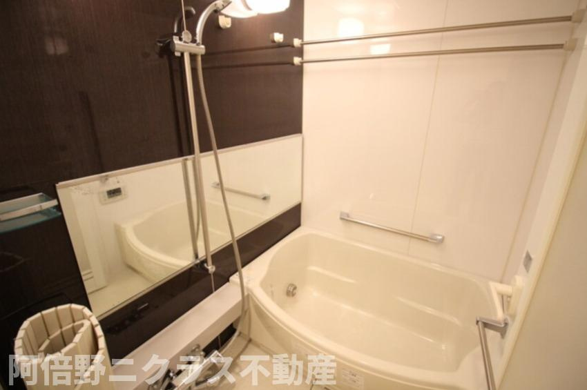 セレッソコート上本町EAST の浴室|内装は別のお部屋の参考写真です。