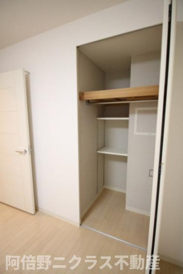 セレッソコート上本町EAST の収納|内装は別のお部屋の参考写真です。