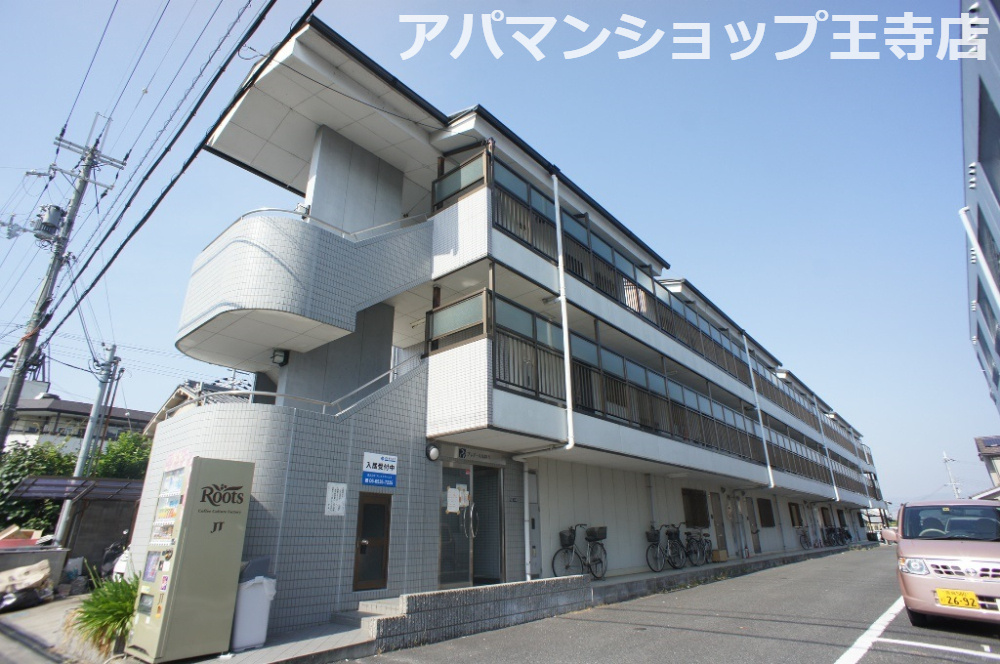 プレアール法隆寺の外観