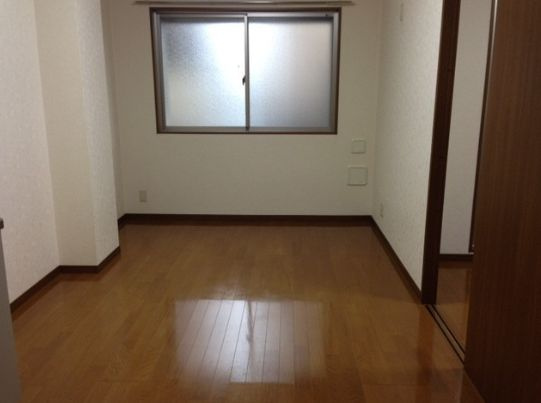 アンプルールフェールBONNEの洋室