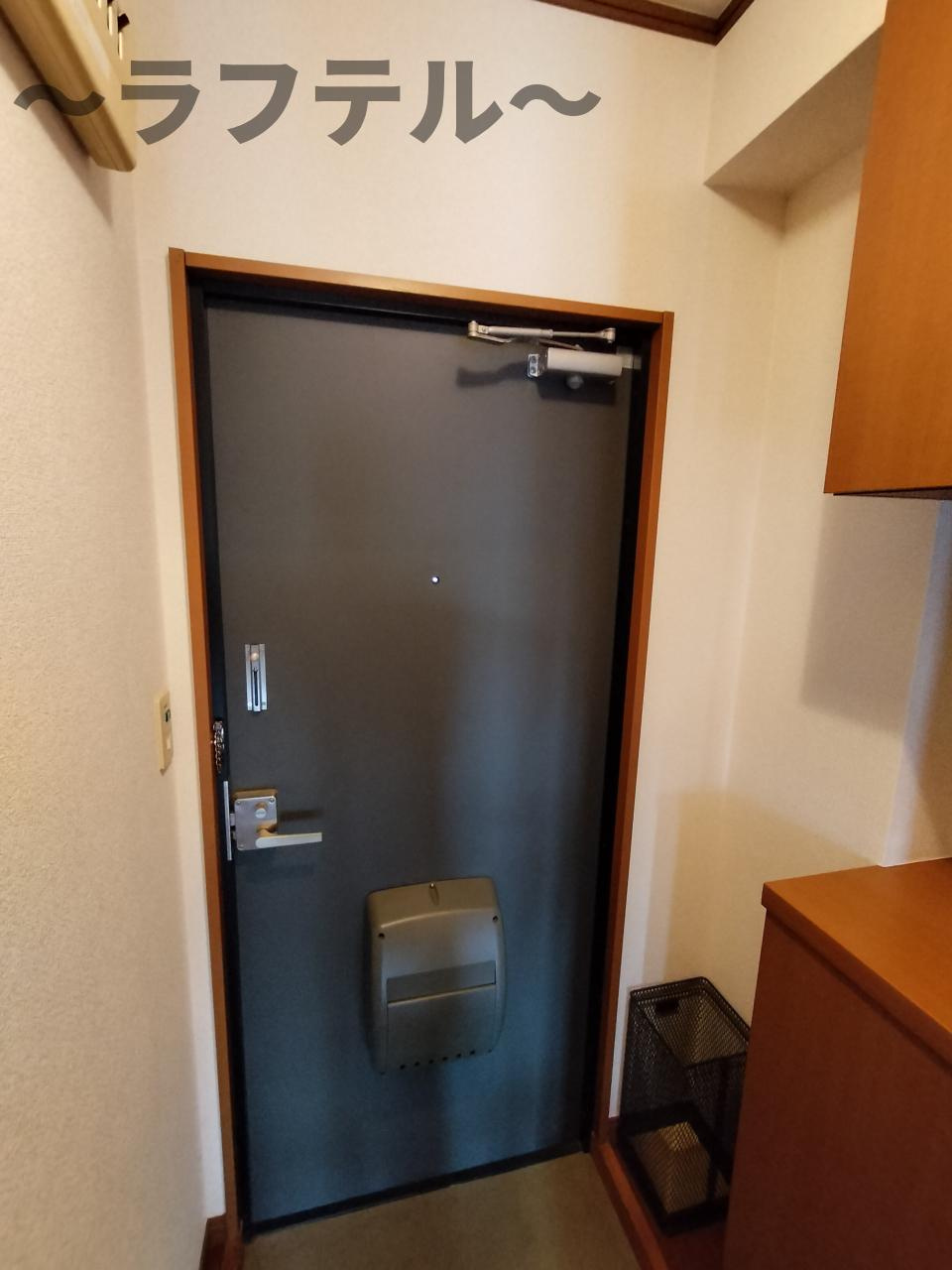 所沢市大字北秋津のアパートの玄関|別部屋イメージ写真