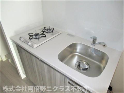 ララプレイス天王寺ルフレのキッチン|階層によってカラーパターンが異なる場合がございます。