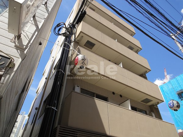 武蔵野市吉祥寺本町１丁目の賃貸マンションの外観